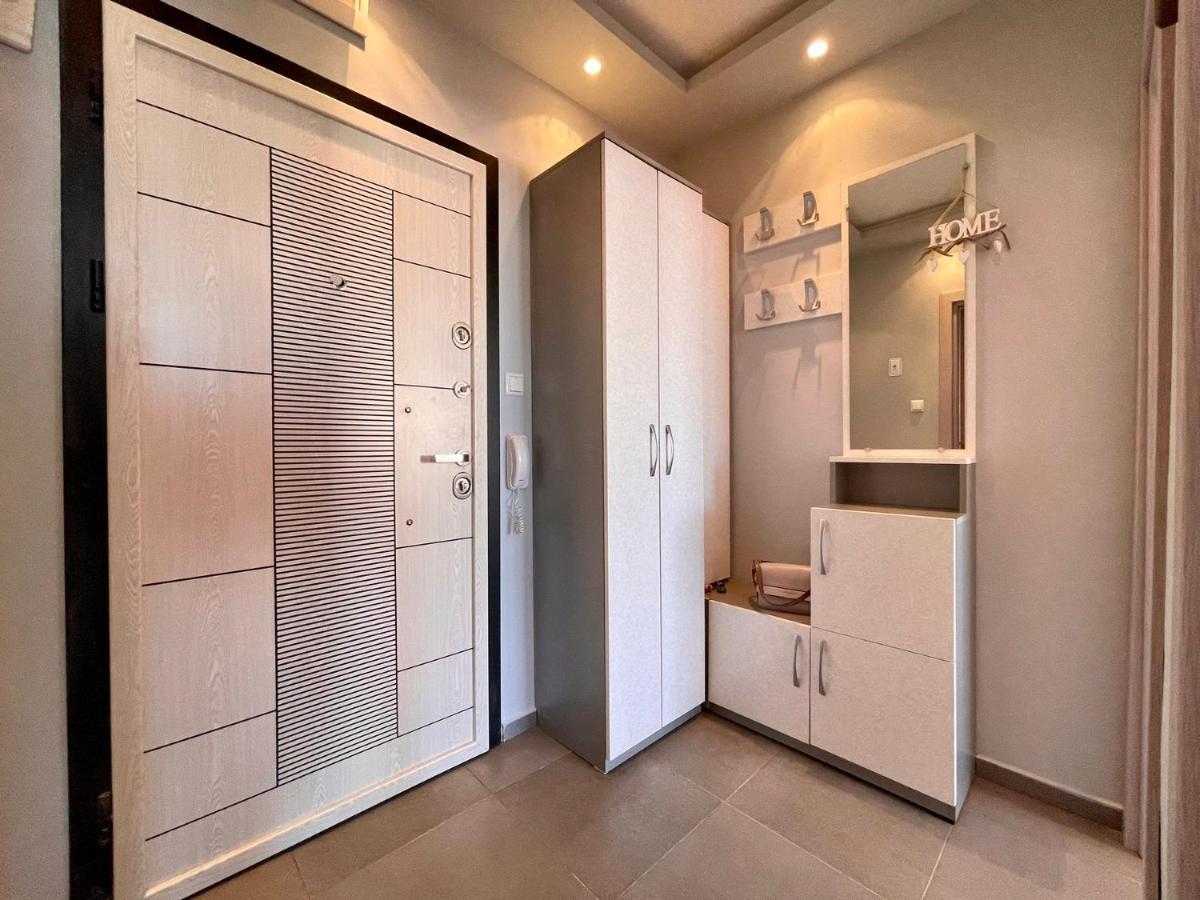 Апартамент Чаролит / Apartment Charoite Burgas by Eksteriør bilde