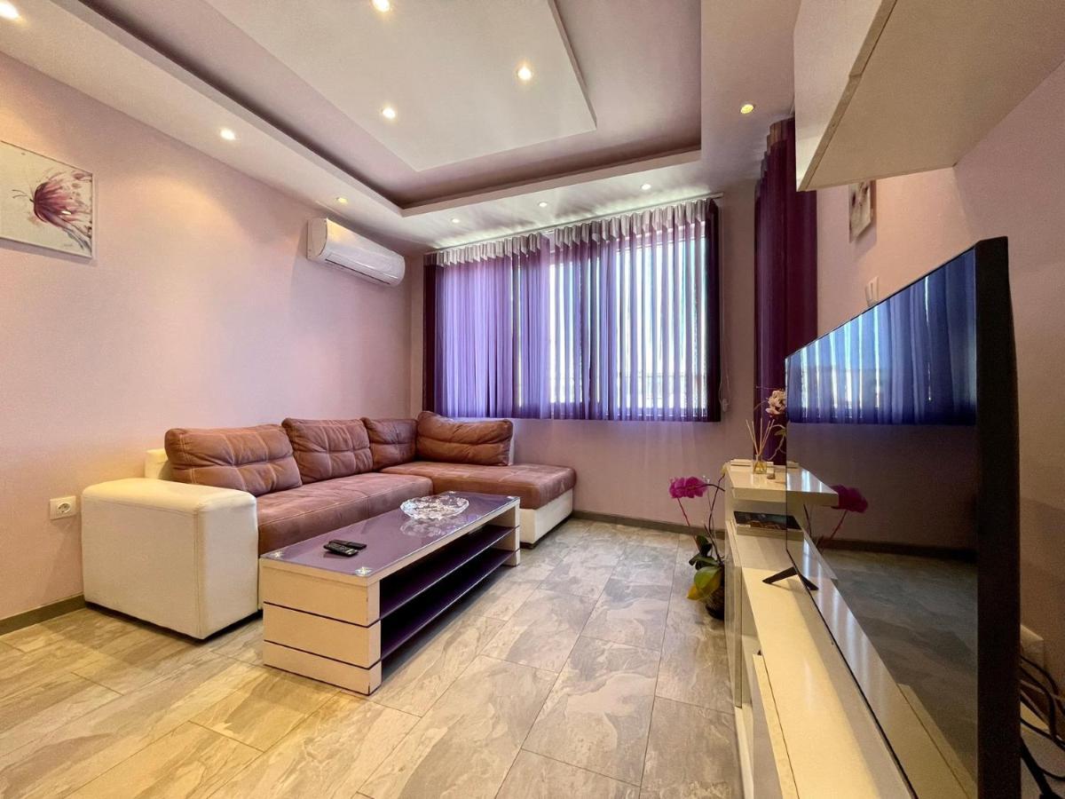 Апартамент Чаролит / Apartment Charoite Burgas by Eksteriør bilde