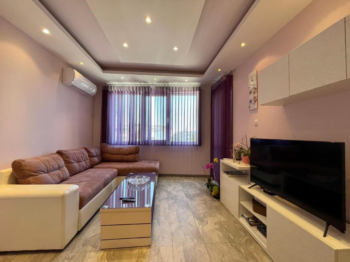 Апартамент Чаролит / Apartment Charoite Burgas by Eksteriør bilde