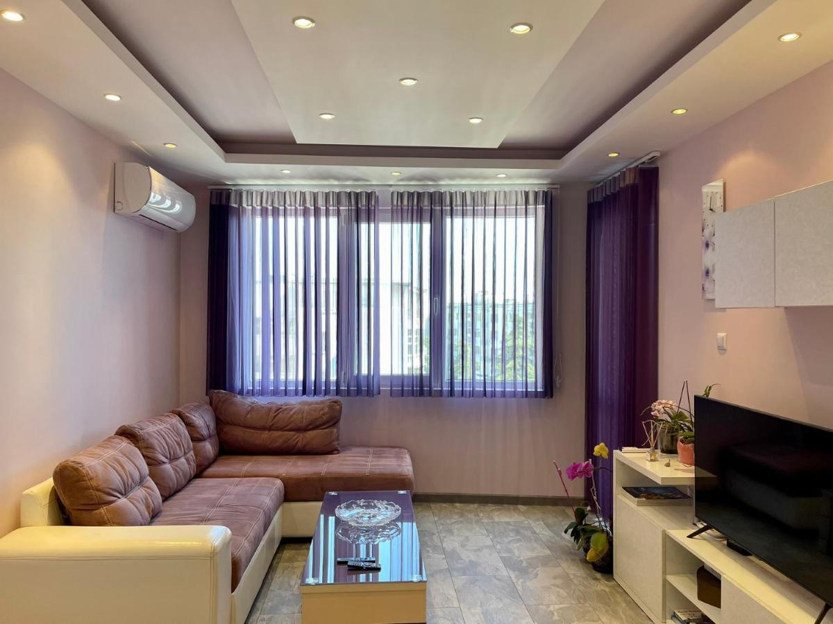 Апартамент Чаролит / Apartment Charoite Burgas by Eksteriør bilde